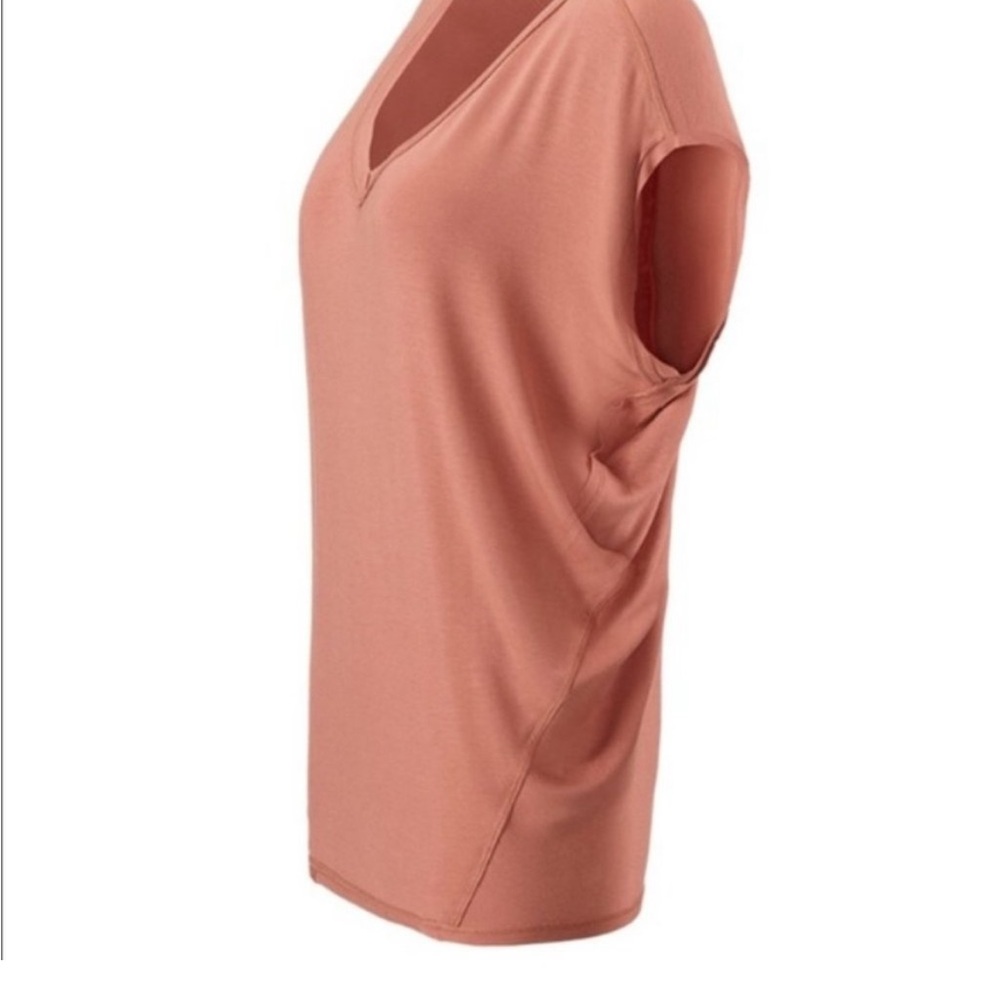 CAbi 5328 Taper Tee Brick Dust Short Sleeve Blouse - Picture 5 of 12